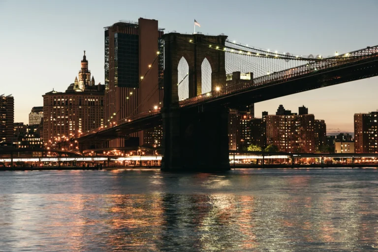 cena de fin de año en crucero por Nueva York