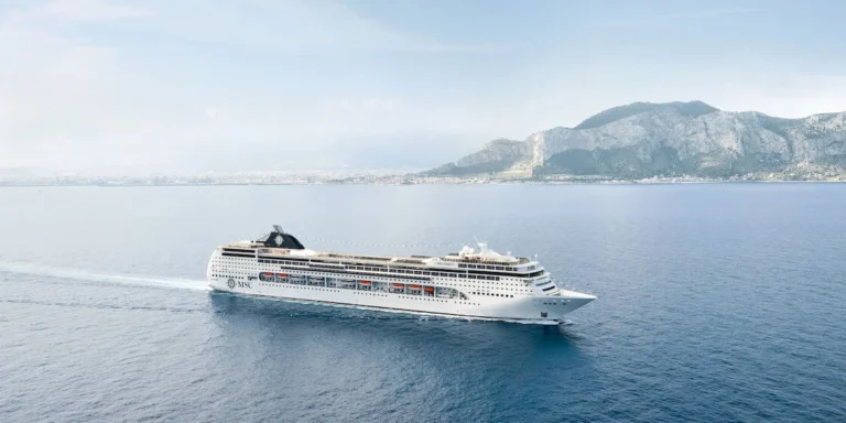 MSC Lirica