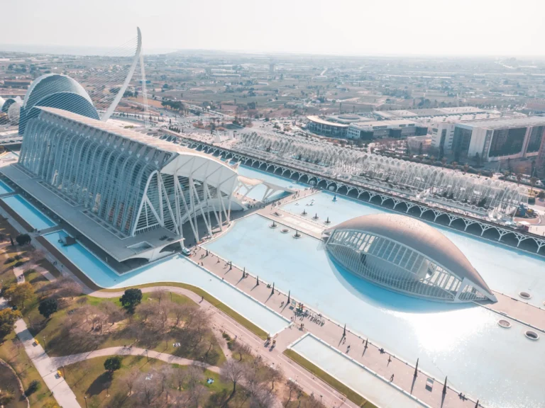 Viajá a Valencia