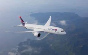 viaja con latam