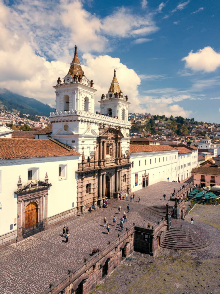 Vuelos a Quito