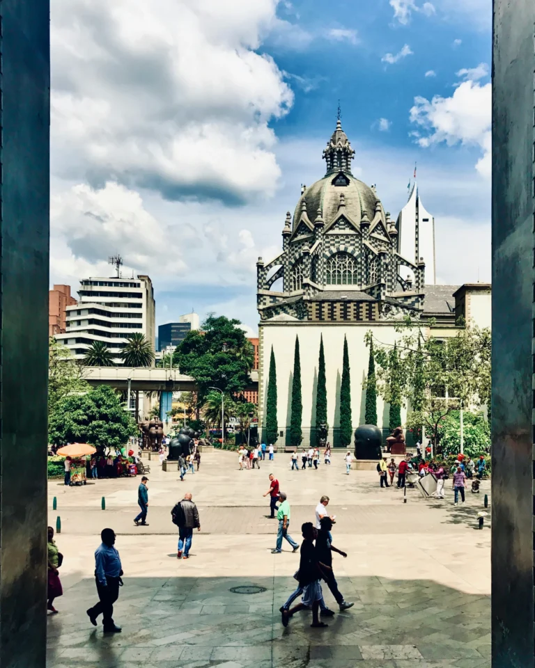vuelos a Medellín desde Buenos Aires