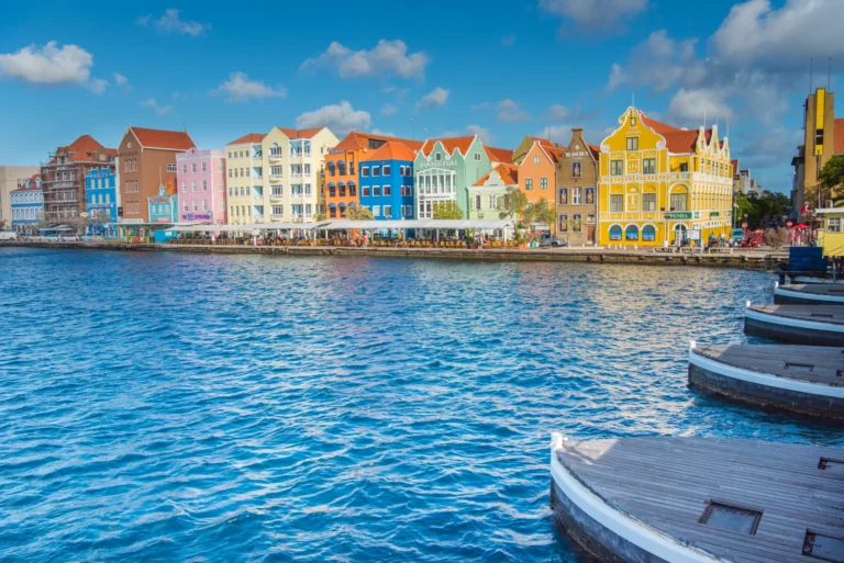 Paquetes a Curaçao desde Buenos Aires