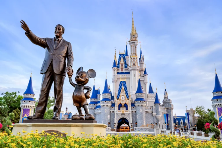 paquete Disney y Universal 2027