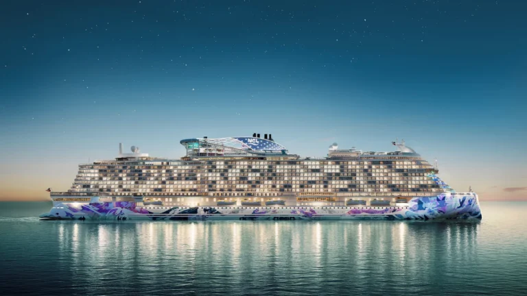 NCL Luna